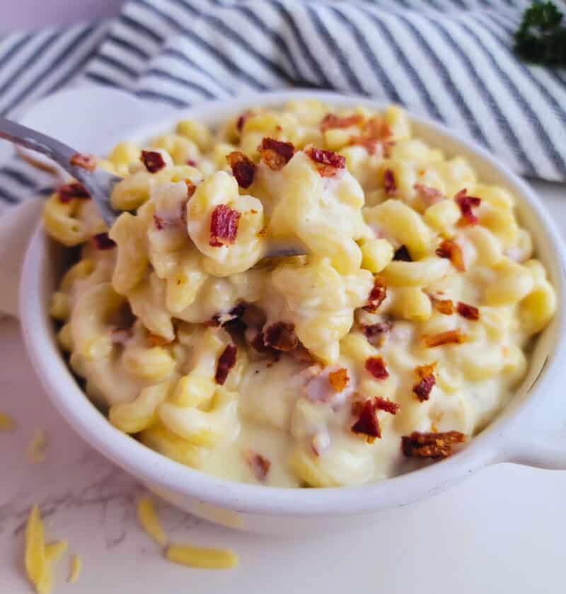 Smoked Gouda Mac and Cheese