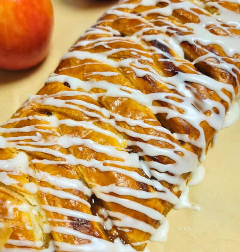 Easy Apple Strudel