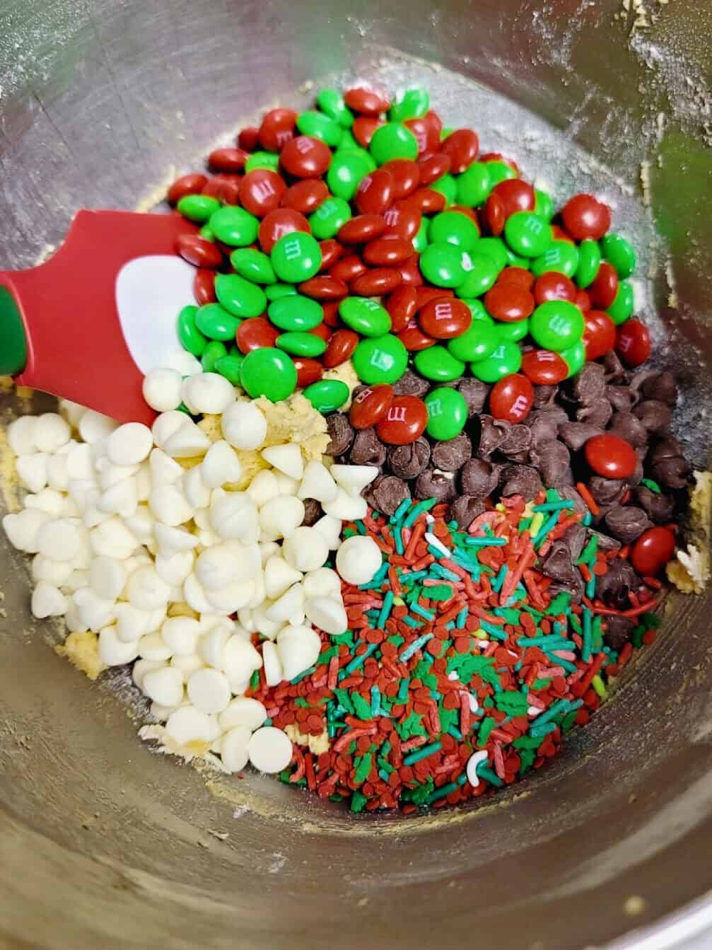 Christmas M&M Sprinkle Cookies