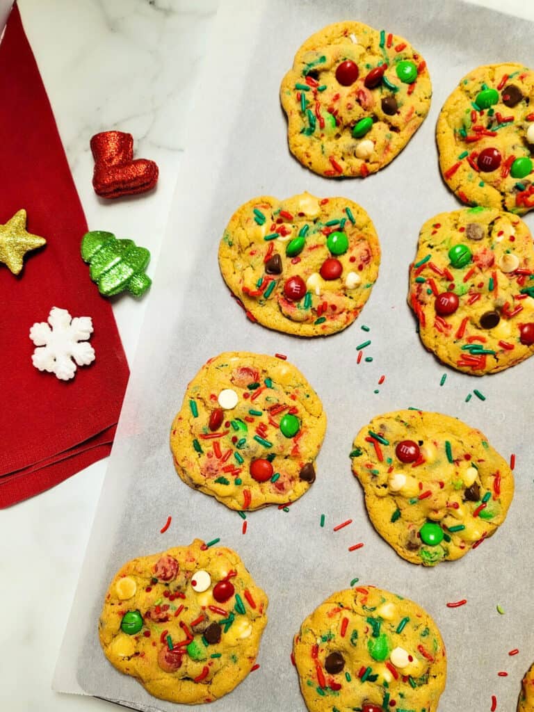 Christmas M&M Sprinkle Cookies