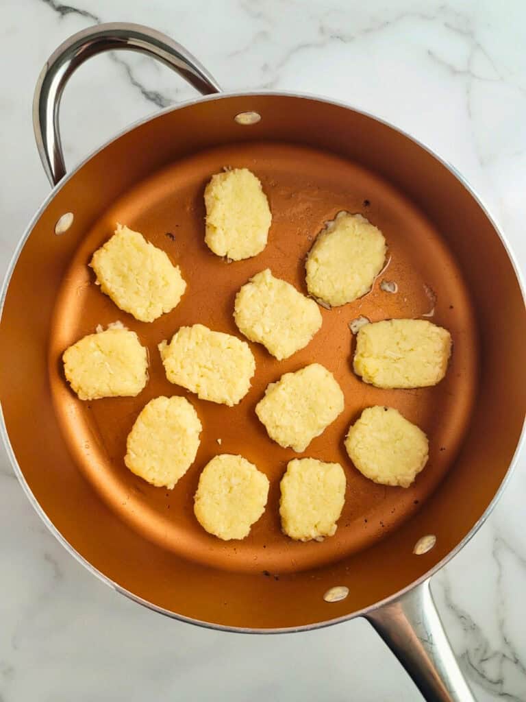 Cheesy Cauliflower Tots