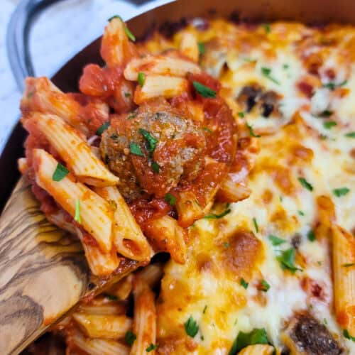 Cheesy Meatball Pasta Bake