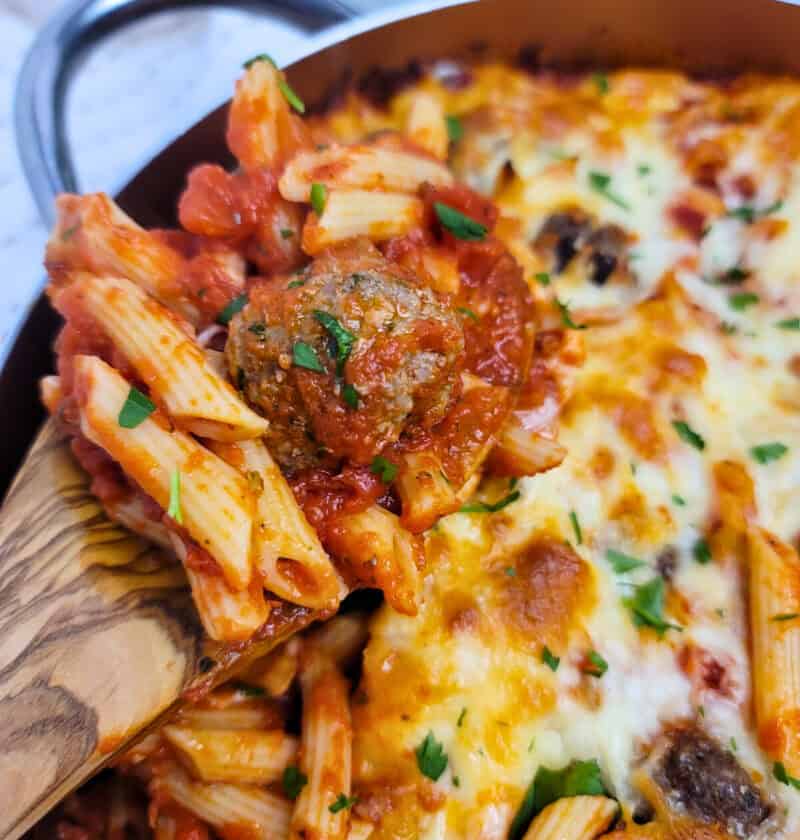 Cheesy Meatball Pasta Bake