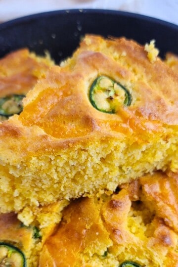 Jalapeño Cheddar Cornbread