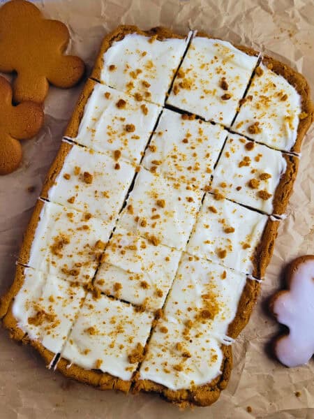 Gingerbread Cookie Bars