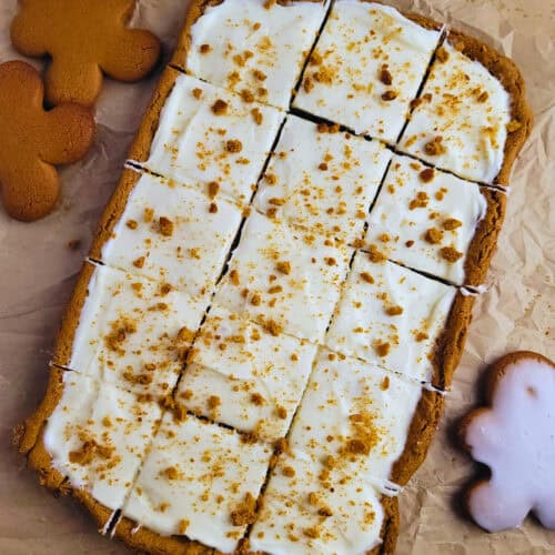 Gingerbread Cookie Bars